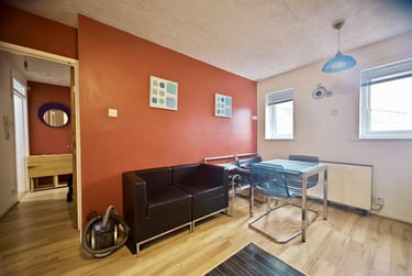 2 bed flat, Blackfriars Court, Newcastle Upon Tyne, Newcastle, NE14XB - Image 4